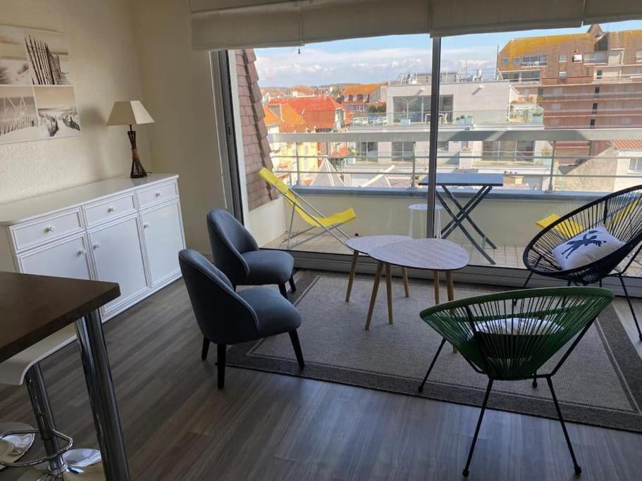 53 Apartment